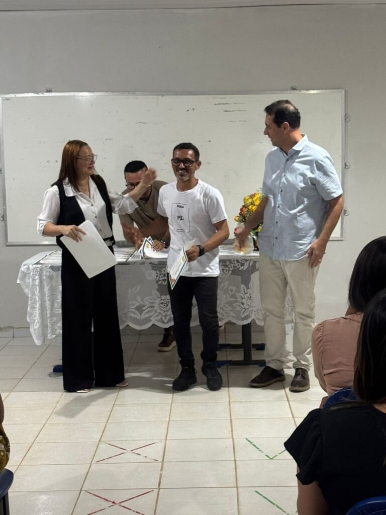 Novos Gestores Escolares Recebem As Boas Vindas Do Prefeito De Lucena, Léo Bandeira, Em Cerimônia Ocorrida No Centro De Capacitação